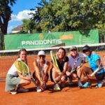 Fünf Spielerinnen aus der Mannschaft Ü40. vlnr: Mareike, Sabine, Melanie, Jeanette, Tina